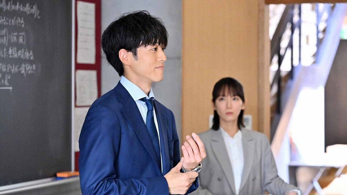 日曜劇場『御上先生』松坂桃李演じる御上は生徒に「エリートは〈神に