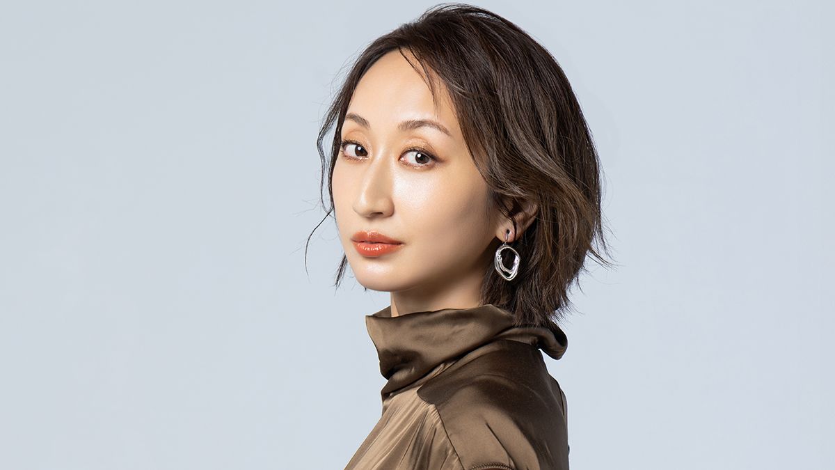 3ページ目）Ms.OOJA「遅咲きでよかった」デパート店員からプロシンガー