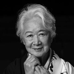 岩崎加根子