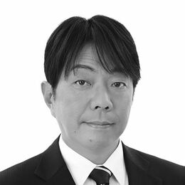小泉寿洋