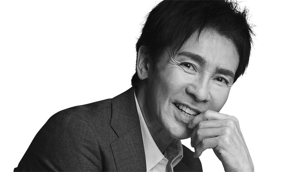 郷ひろみ 66歳 50周年に明かす 心に穴が開いててもいい ジャニーさんに褒められたくて二度の活動休止も 母性愛と時代に支えられて 芸能 婦人公論 Jp