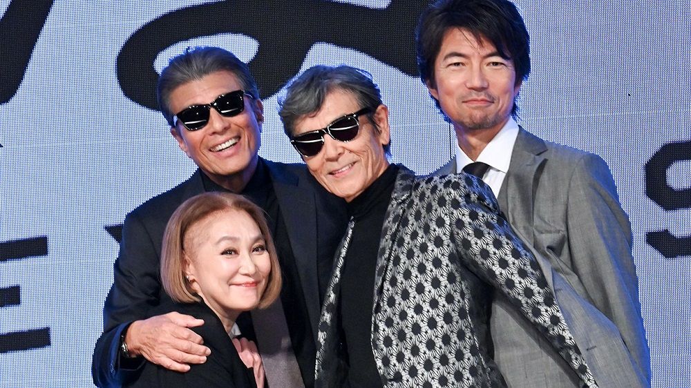 舘ひろし「メンバー4人は最強」柴田恭兵「〈72歳2ヵ月とテロップ入れて」8年ぶり『あぶない刑事』復活！ 新作映画『帰ってきたあぶない刑事』記者会見  舘ひろし、柴田恭兵、浅野温子、仲村トオルが登壇｜芸能｜婦人公論.jp