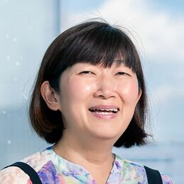 川村エミコ