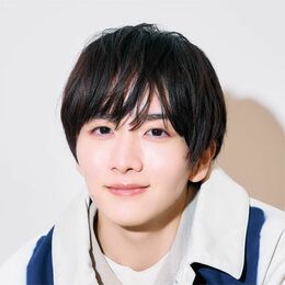 板垣李光人