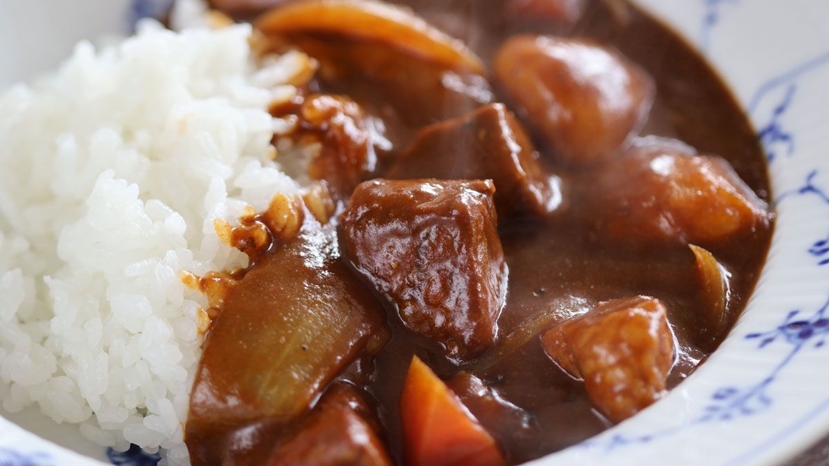 【特価】 没後10年、高倉健が愛したカレーライスの作り方「週一回は、この 邦画・日本映画