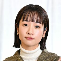 藤間爽子